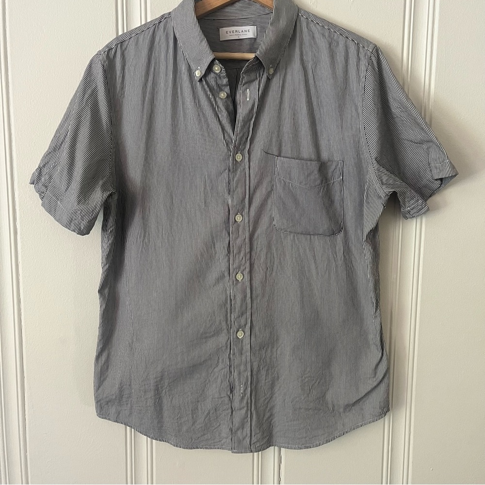 Everlane men’s short sleeve button down